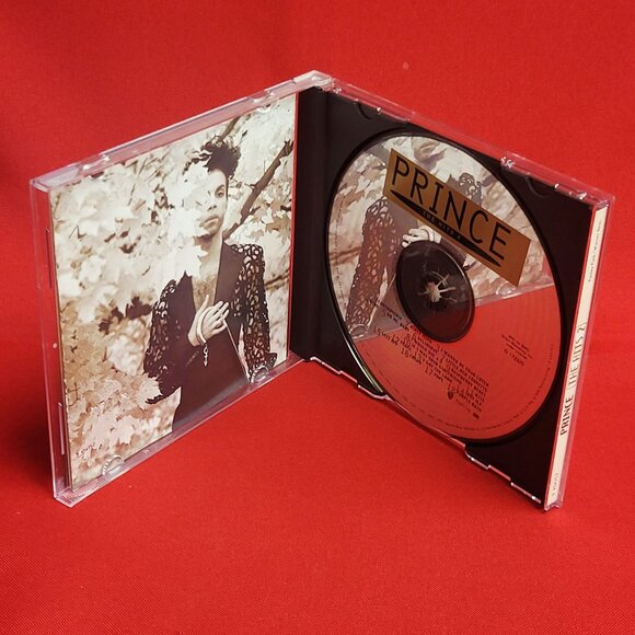 Prince The Hits 2 CD 1993 - Picture 5 of 8